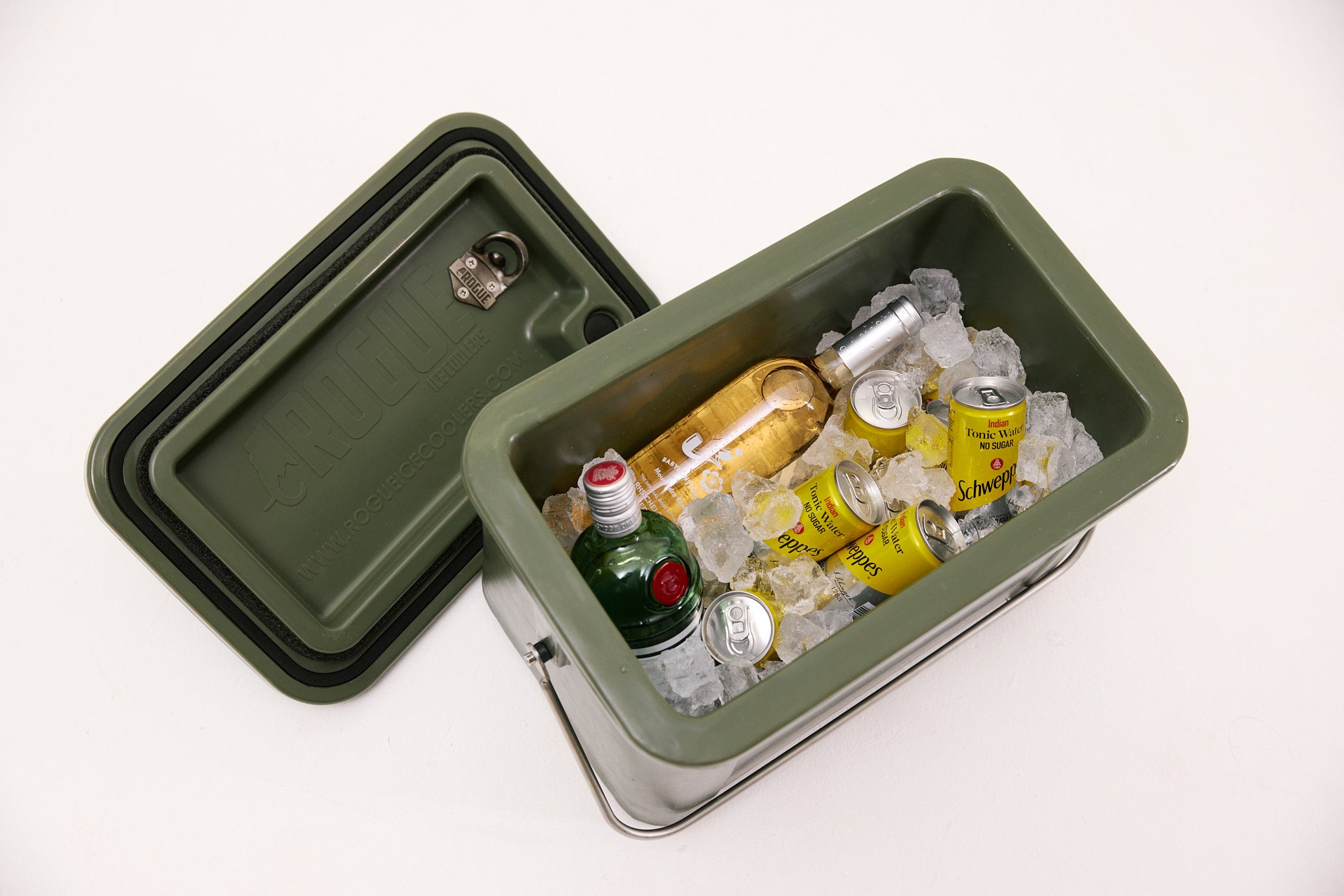 18L Rogue Carry Cooler with NEW Wooden Handle