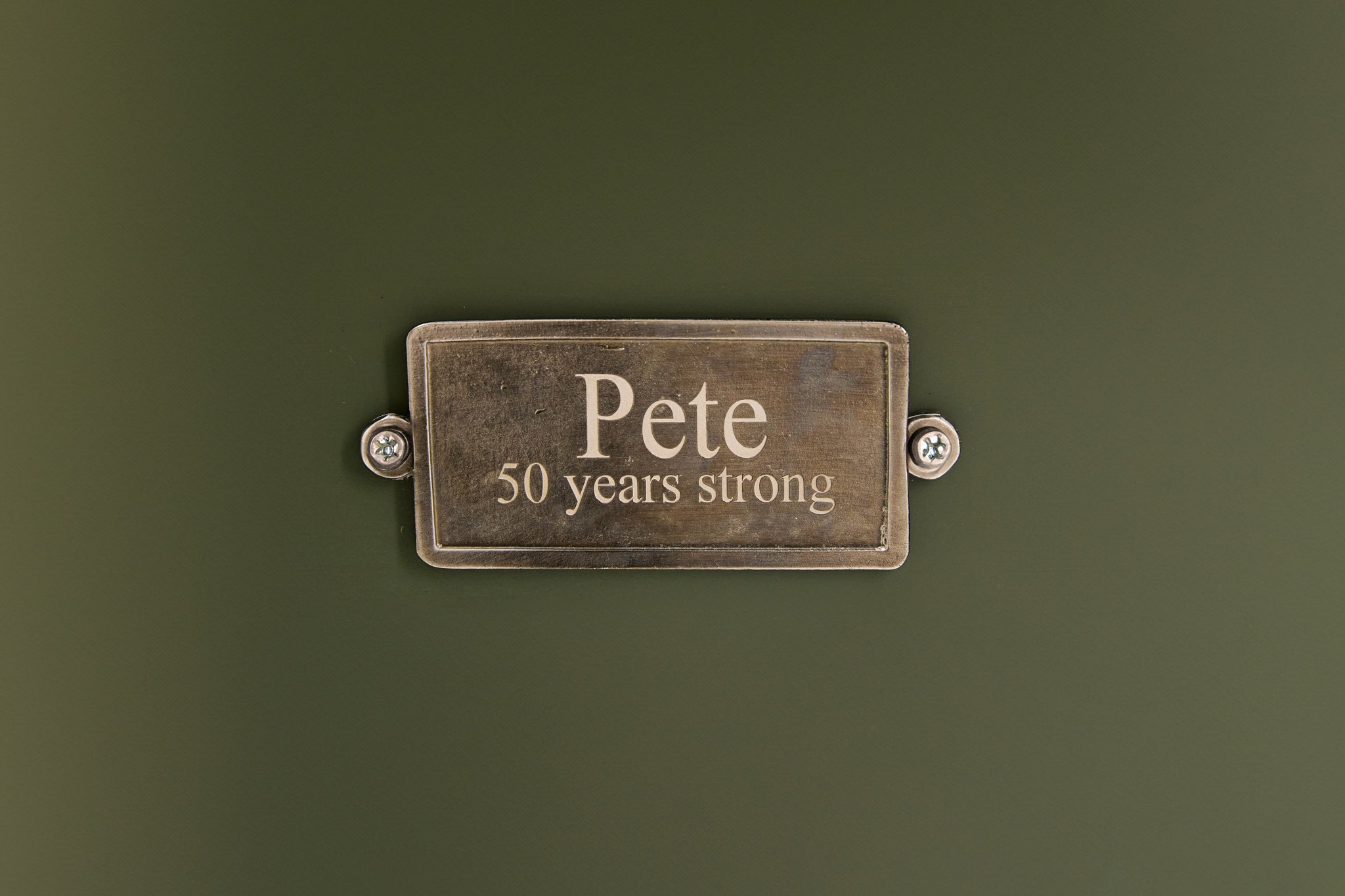 Metl custom name tag