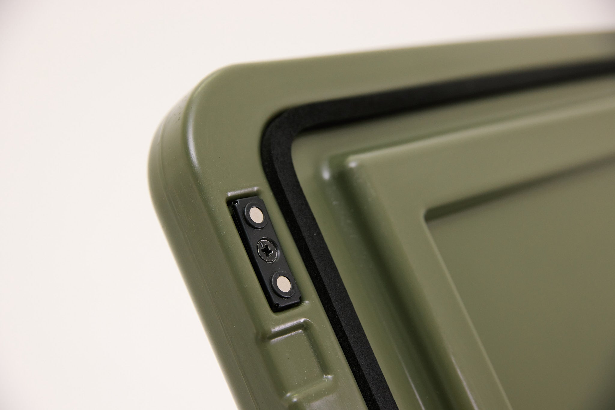 75L Rogue Ice Cooler with canvas seat